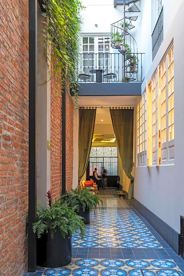 Roso Guest House