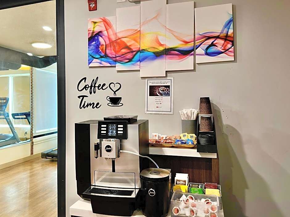 Quality Inn & Suites Thunder Bay Downtown