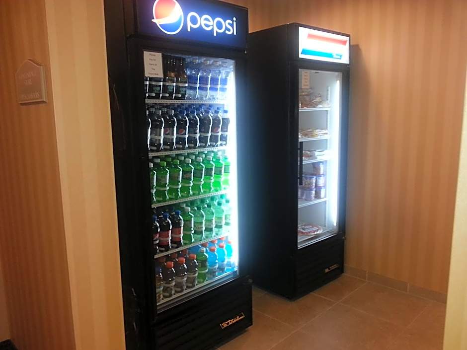 Cobblestone Inn & Suites - Bloomfield