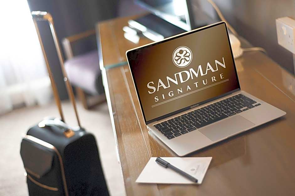 Sandman Signature London Gatwick