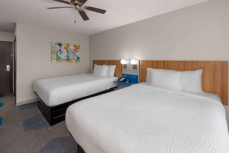 Microtel Inn & Suites by Wyndham Buda Austin South