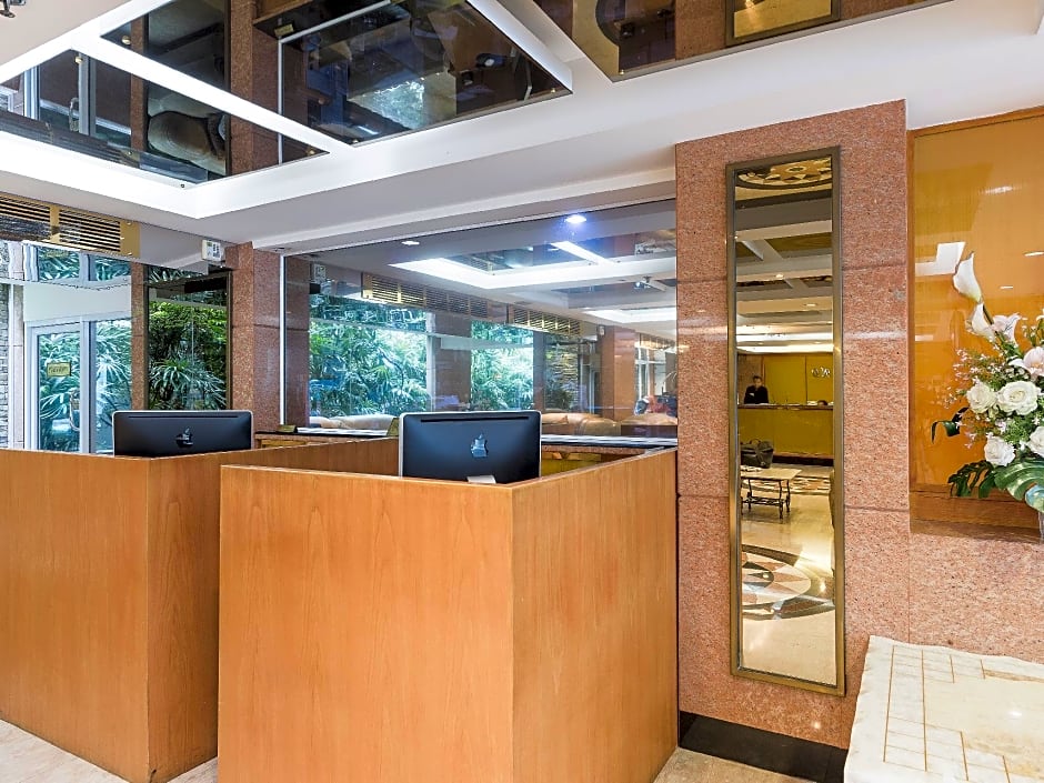 Hope Land Hotel Sukhumvit 24