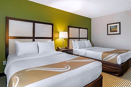 Queen Room with Two Queen Beds - Accessible/Non-Smoking