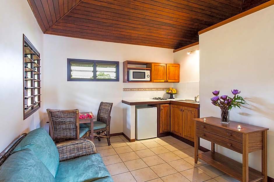 Poppy's on the Lagoon