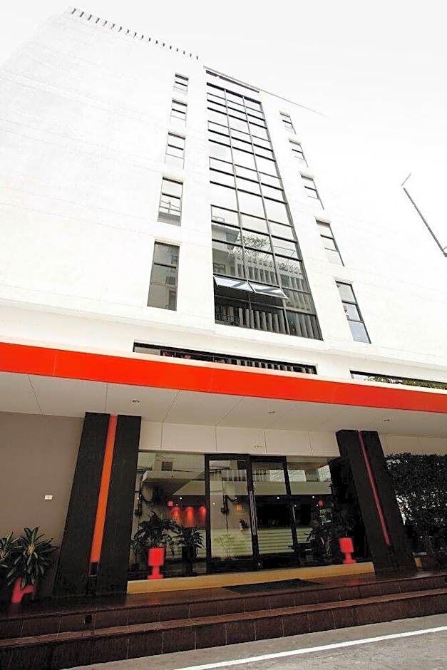 Miramar Bangkok Hotel