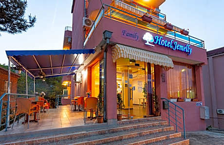 Family Hotel Jemelly