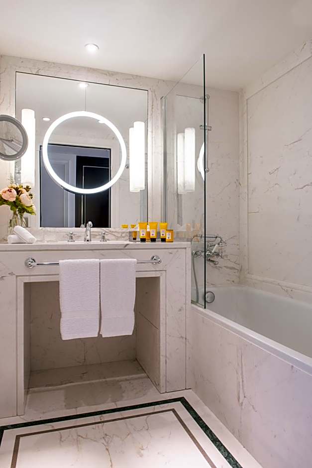 L'Hotel du Collectionneur Paris