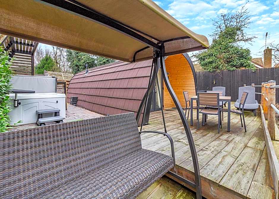 Peacock Lake Glamping