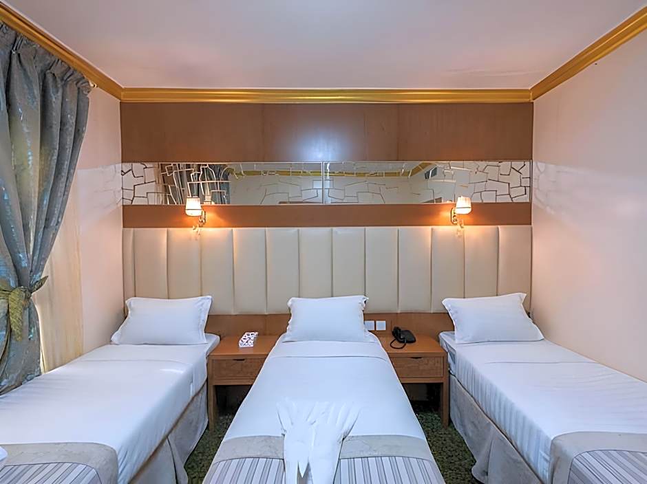 Grand Zowar Hotel