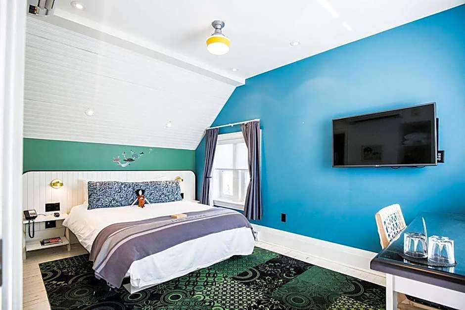 Drake Devonshire and Motor Inn