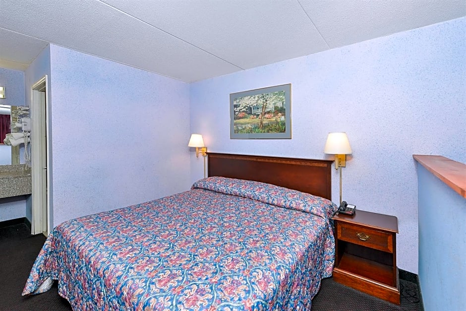 Americas Best Value Inn & Suites-Knoxville North