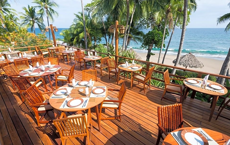 Tango Mar Beachfront Boutique Hotel & Villas