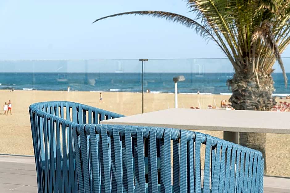 TenSuites - Adults Only