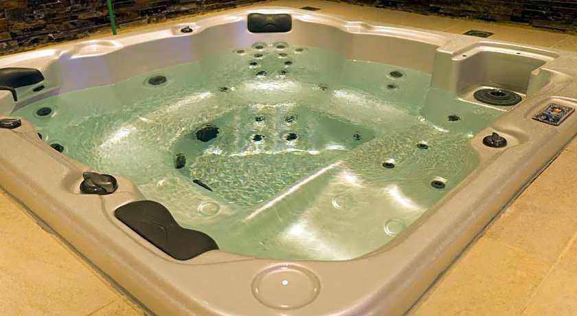 Best Western Plus Fursan Hotel