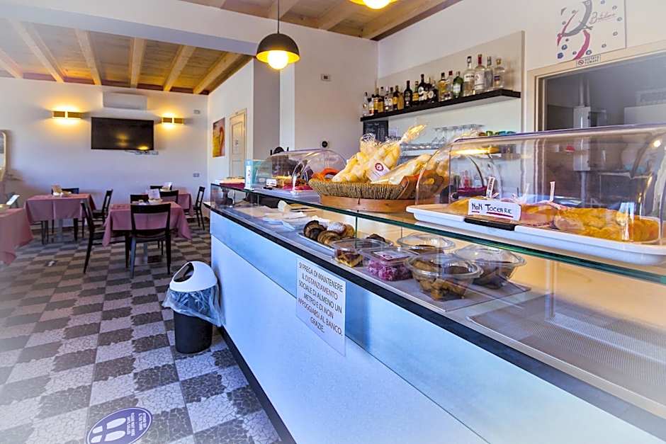 IL SOLE NEL MARE - Lido di Volano