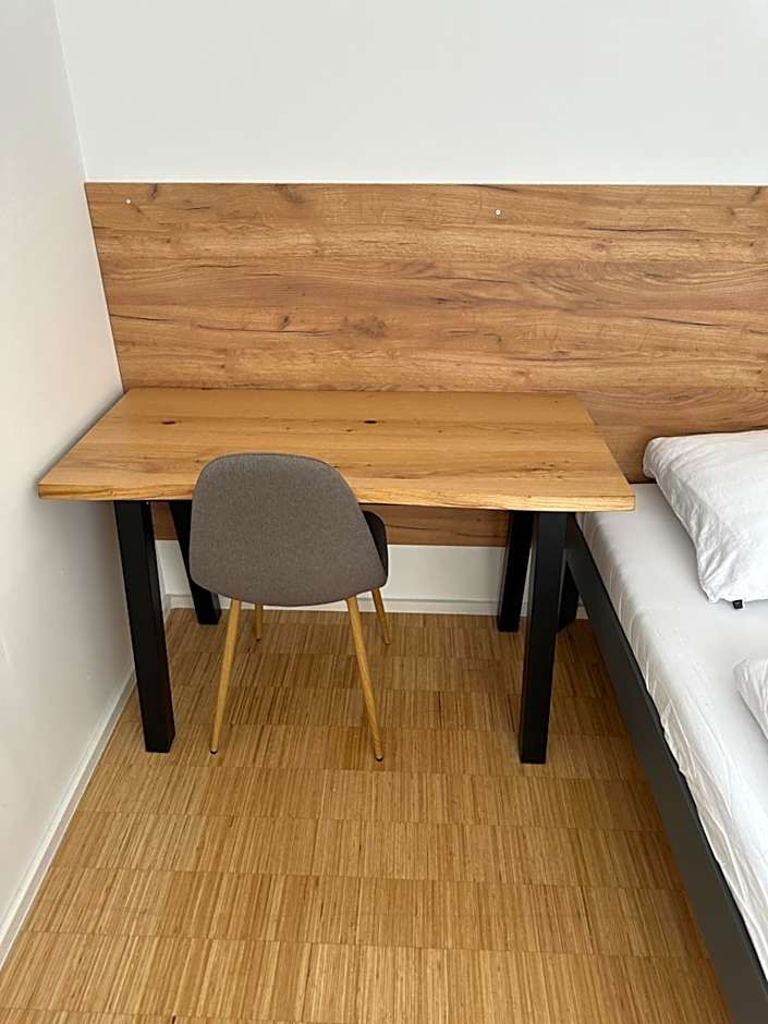 Lion`s Rooms n Apartments