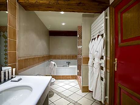 Suite With Double Bed