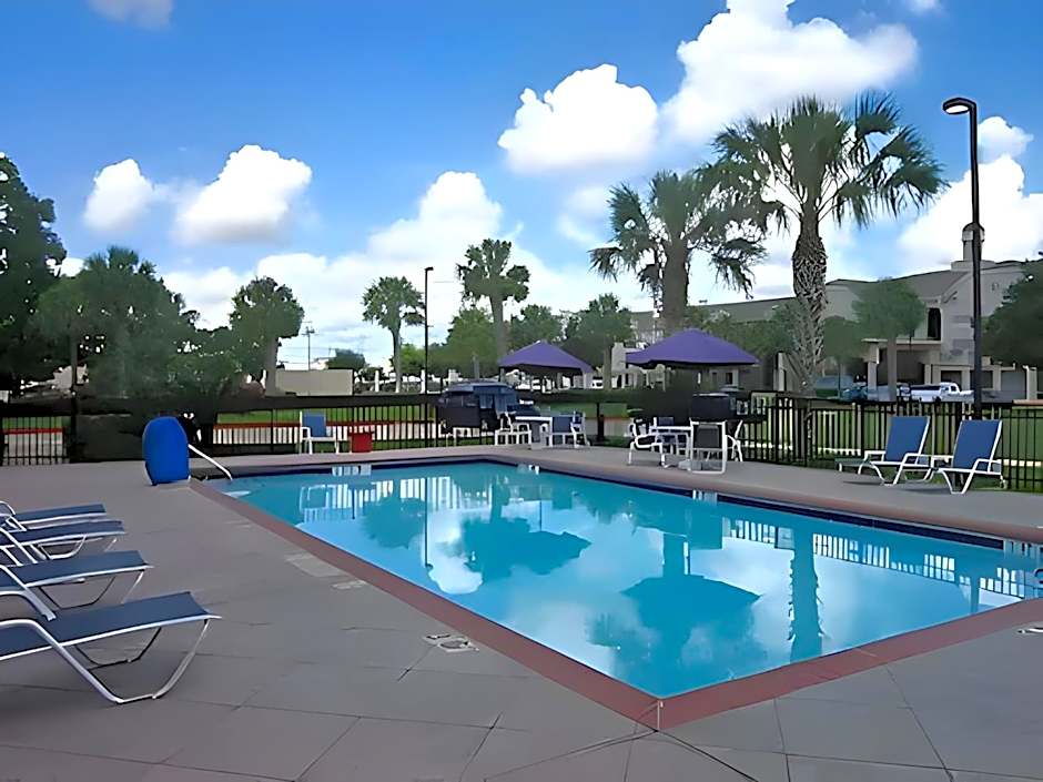 Candlewood Suites Houston Space Center - Webster by IHG