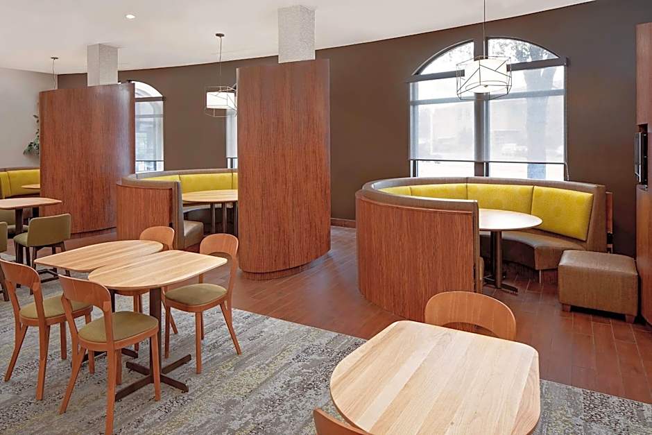 Courtyard by Marriott Houma