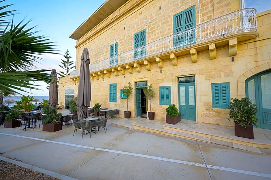 XVI Suites - Adults Only