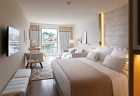 Twin/Double room - De Luxe - Sea View - Balcony