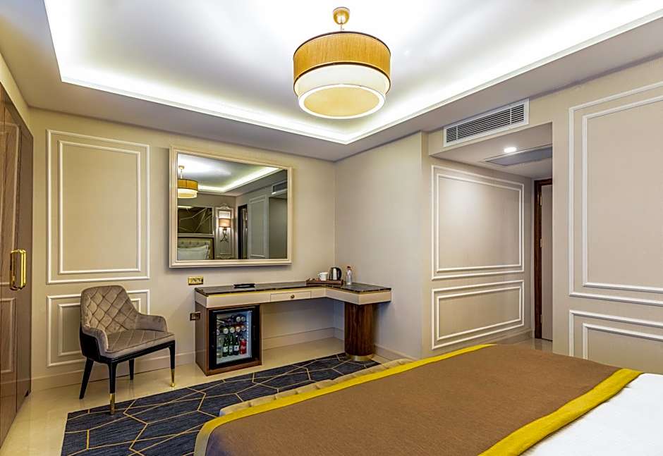 Beethoven Senfoni Hotel