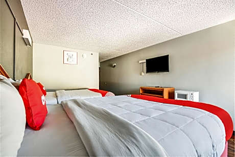 Queen Room with Two Queen Beds