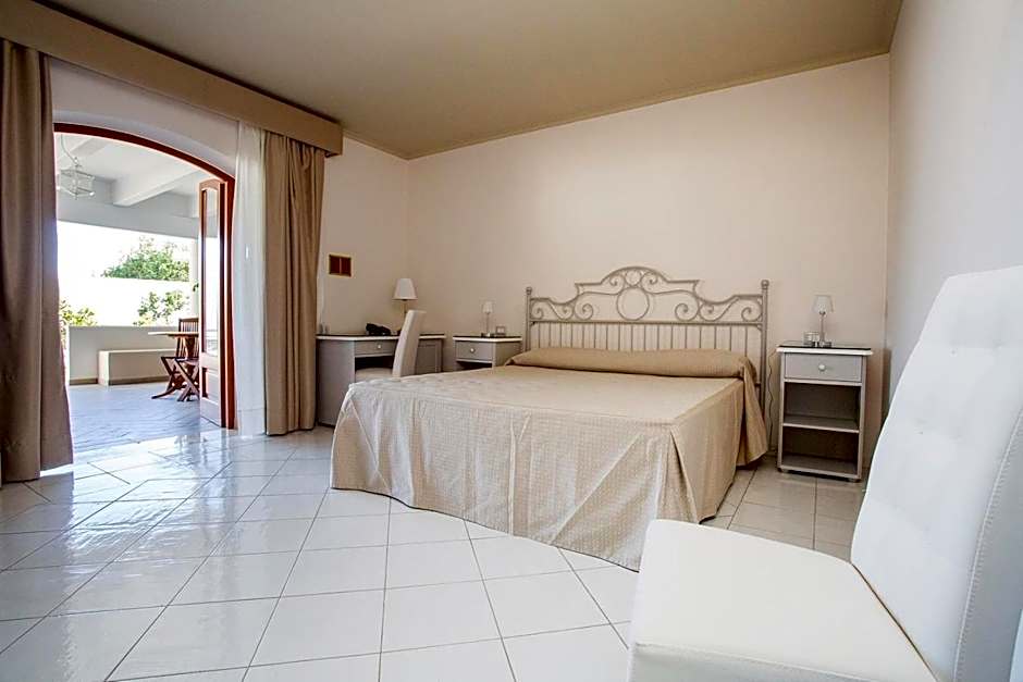 Hotel Tritone Lipari