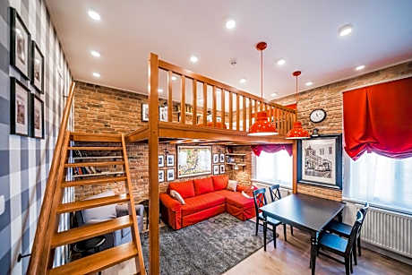 Superior duplex studio