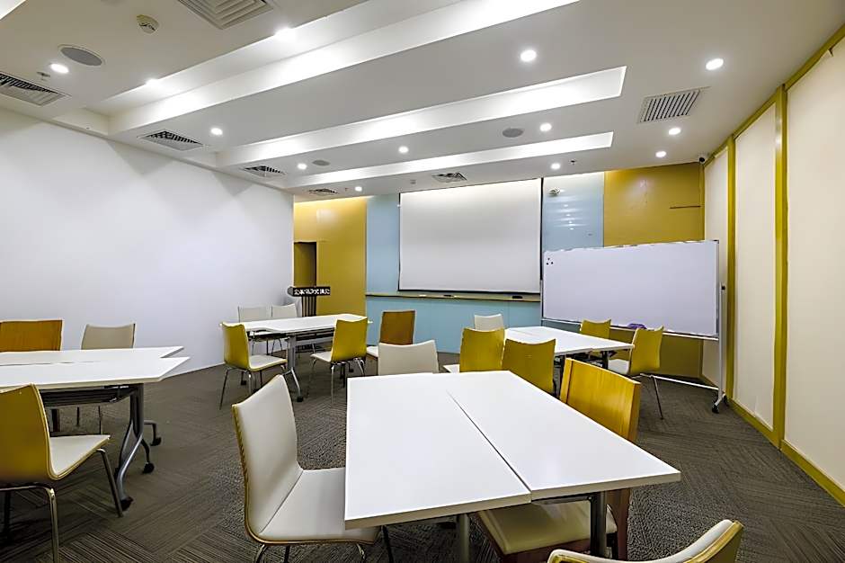 JI Hotel Dalian Renmin Road