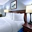 Days Inn by Wyndham Iron Mountain