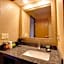 Best Western Harbour Pointe Lakefront