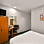 Econo Lodge Inn & Suites Mesquite - Dallas East