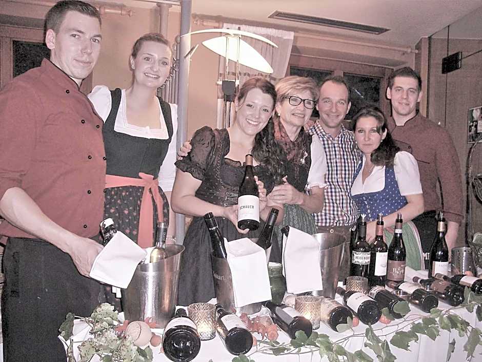 La Pasta Hotel Restaurant