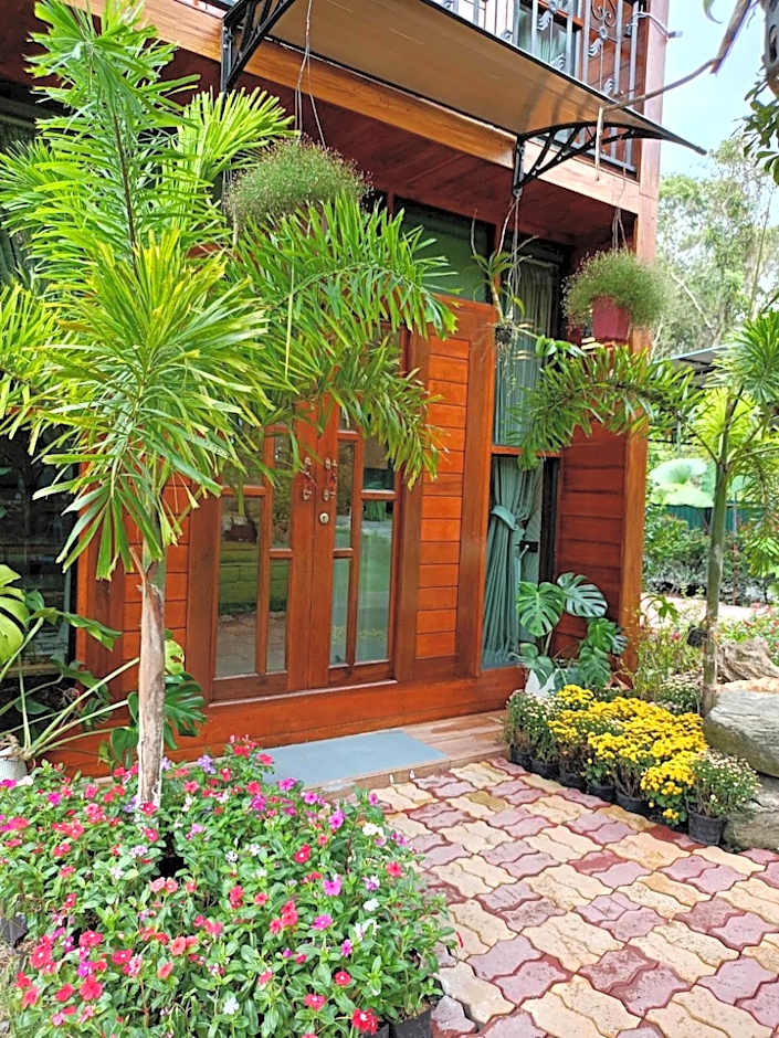 เรินนายหัว by KOYAD RESORT