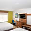 Holiday Inn Express and Suites - Stroudsburg By IHG