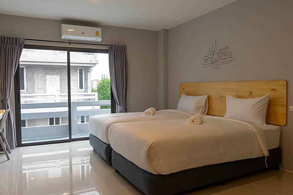 Fine Bed Hotel