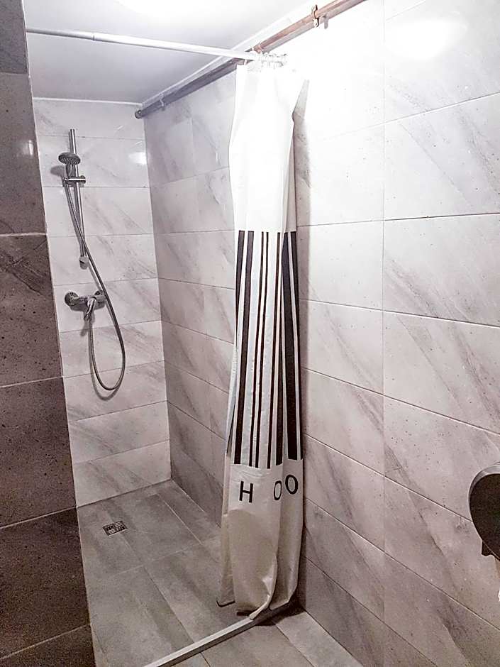 KWATERY KALINA-DUSZKA HOSTEL