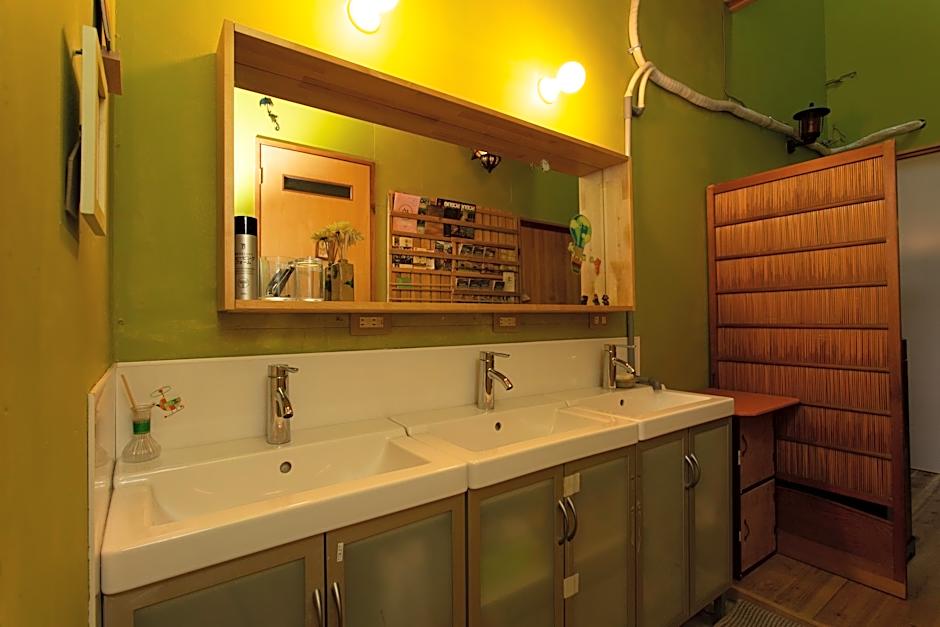 Himeji 588 Guest House