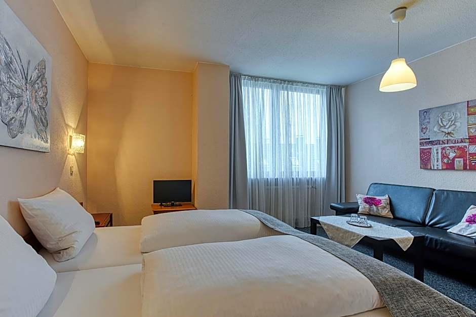 FF&E Hotel Carlton