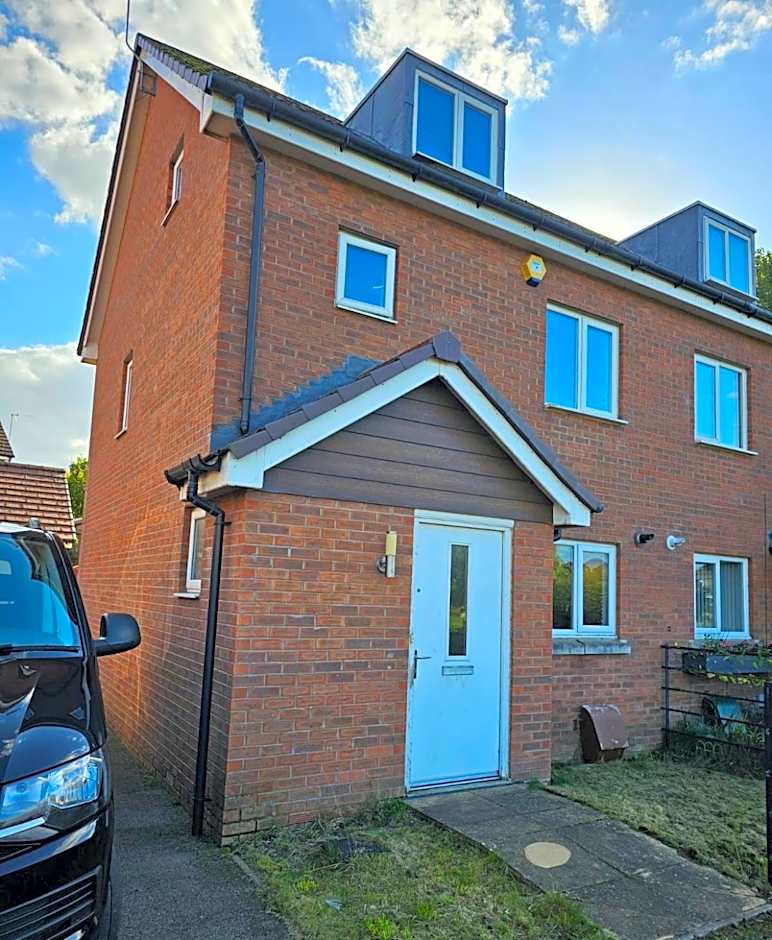 Photo 1 of 8 of Executive House