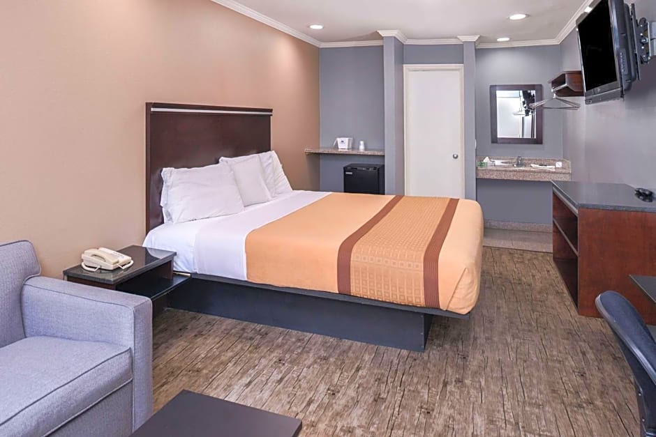 Americas Best Value Laguna Inn and Suites