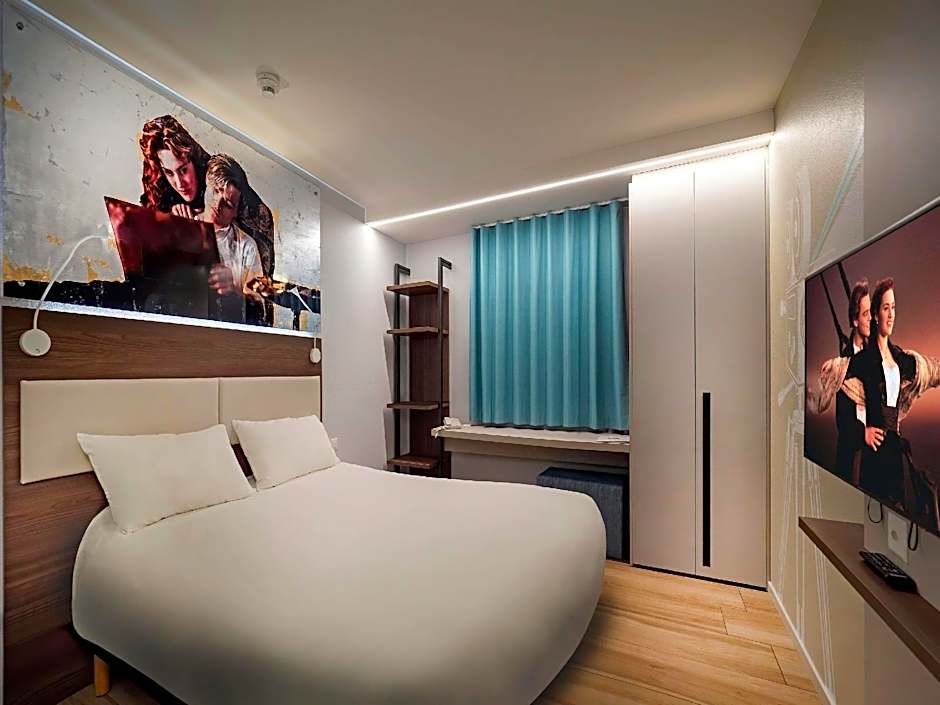 Photo 1 of 8 of Superior 1 Double Bed