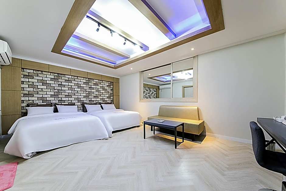Eco Hotel
