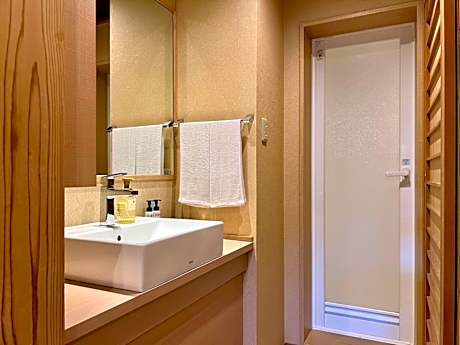 Deluxe Japanese style room with Private Open-Air Bath- Non-Smoking