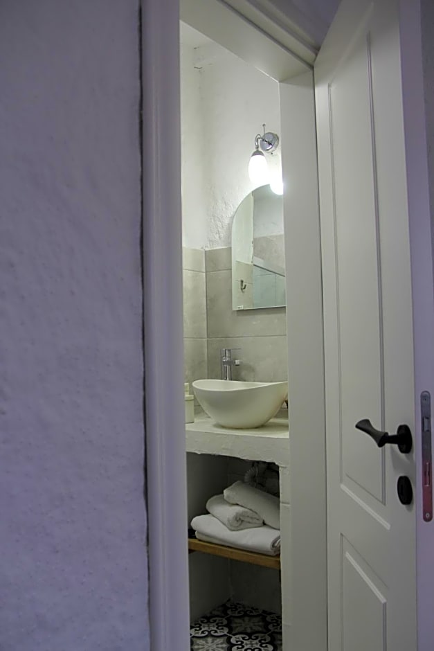 BADEMİÇİ OTEL