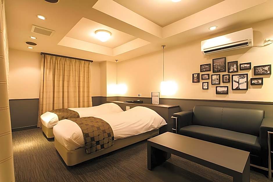 Hotel Double Funabashi