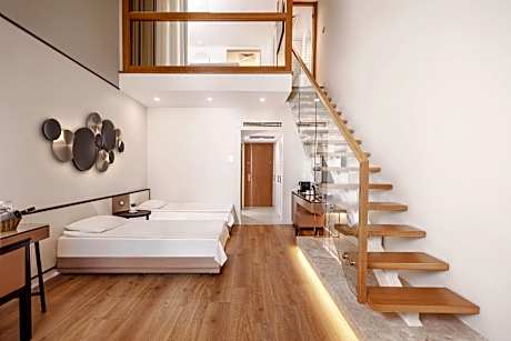 Deluxe Duplex Room with Pool view