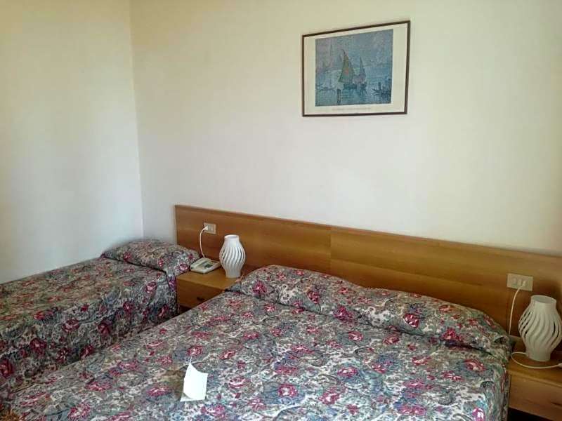 Hotel Heron