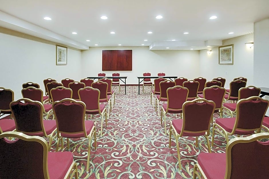 La Quinta Inn by Wyndham Queens (New York City)